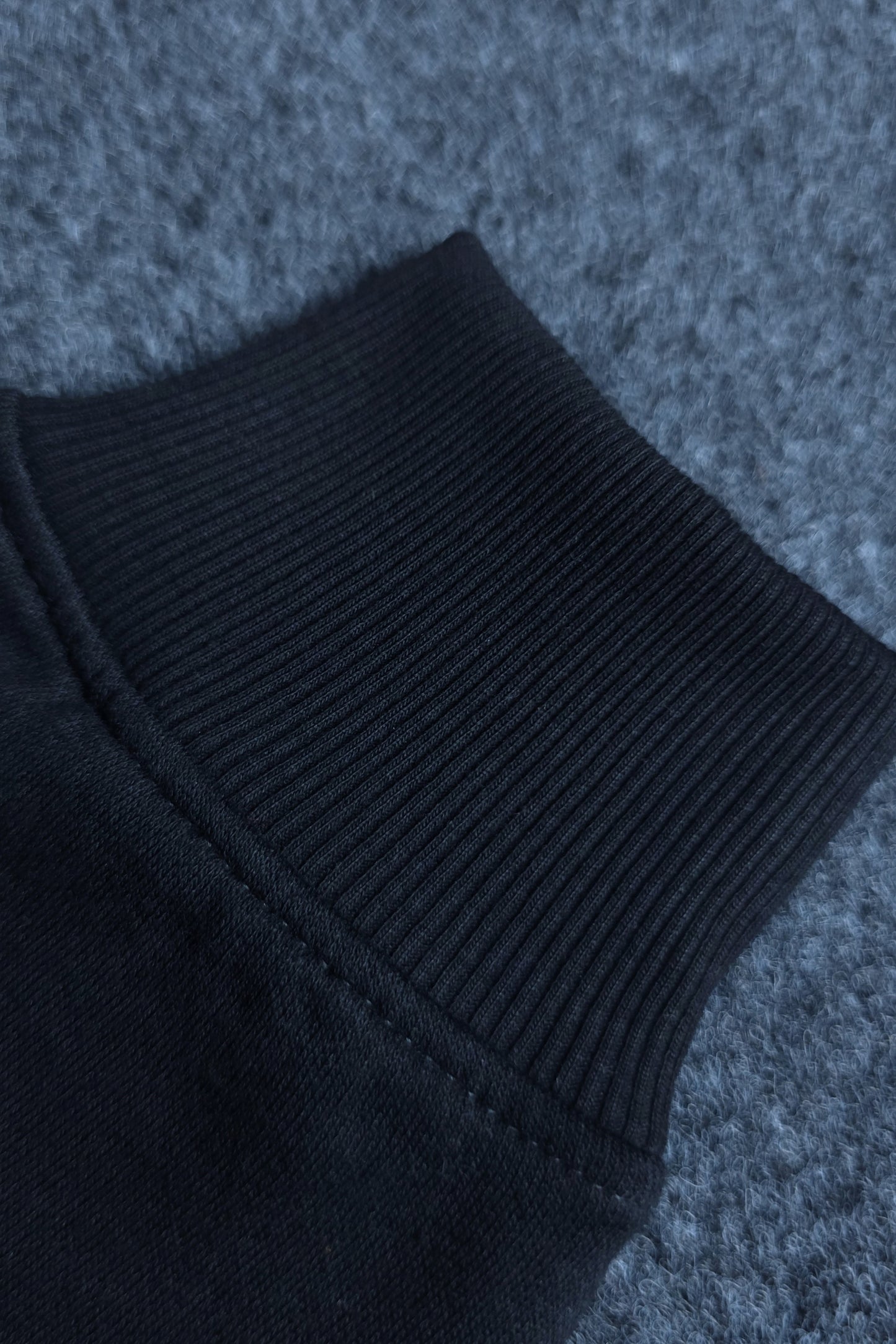 Solid Premium Oversized Sweatshirt - Black