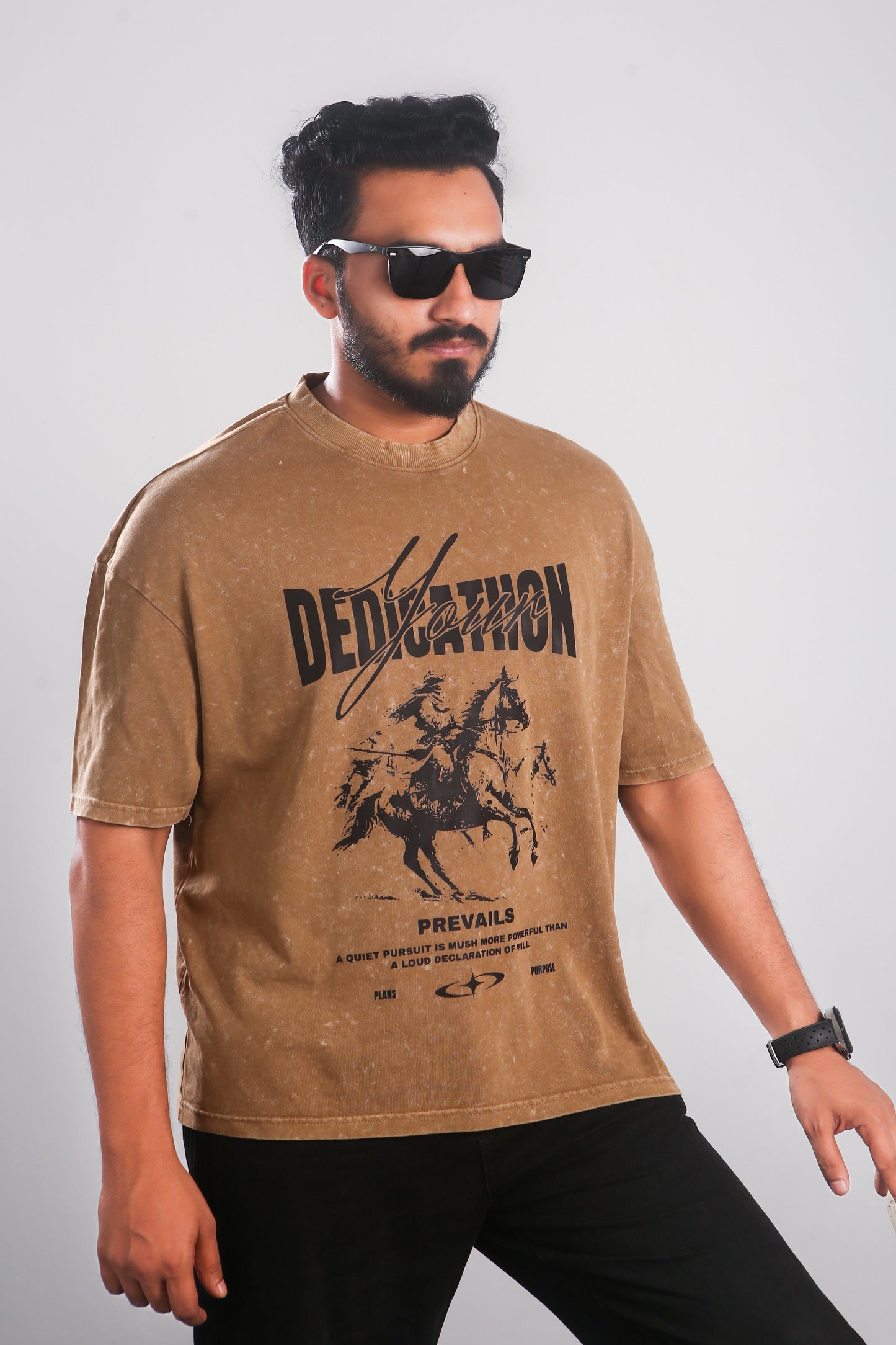 Your Dedication - Oversized T-shirt - Beige Acid Wash